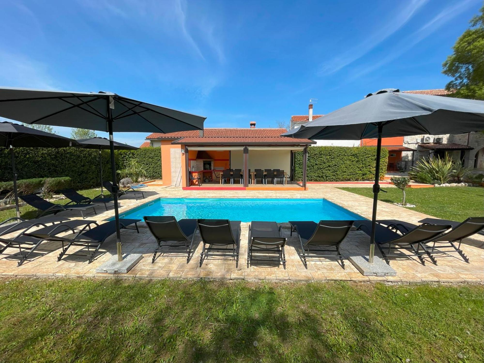 Villa Antonci-18, Pool, 3 Houses, Jacuzzi, Private Territory Antonci  Екстер'єр фото